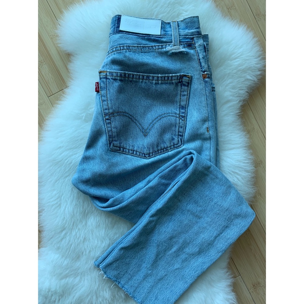 Re/Done Levi’s, Cindy Crawford high rise jean